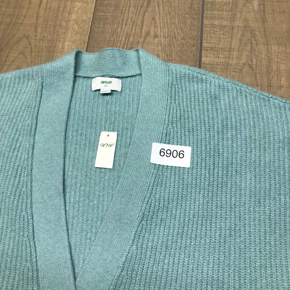 Aerie AEO Cardigan Sweater Womens Size S Green Oversized Button Spring Pockets - Picture 9 of 10